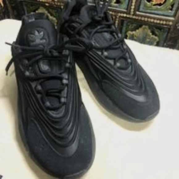 ADIDAS BLACK AZELIA SHOES - Picture 1 of 5